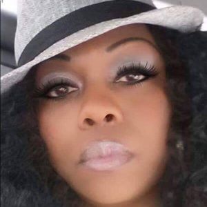 Meet your Posher, Alayna